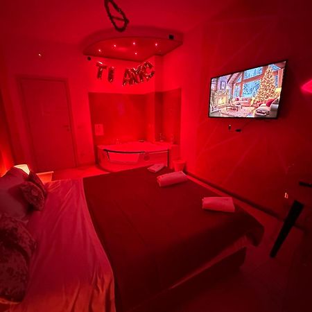 Infinity Suite Acerra Экстерьер фото