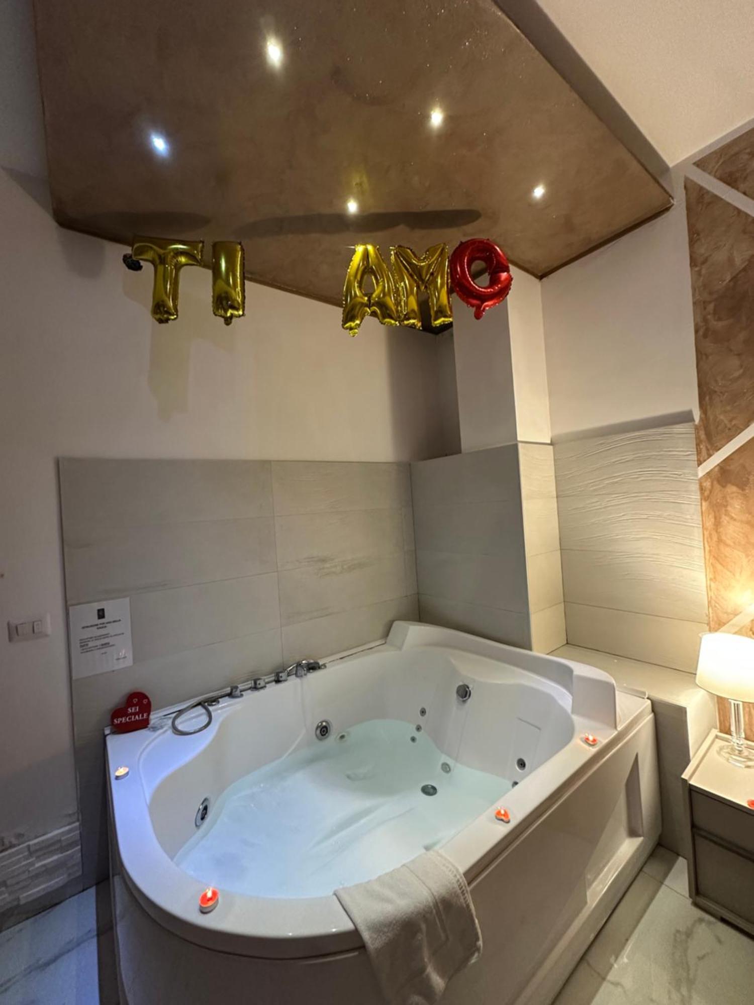 Infinity Suite Acerra Экстерьер фото